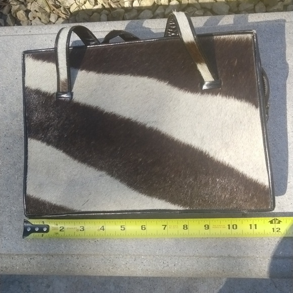 Genuine Zebra Hide and Leather Handbag and coin purse Quiet Luxury, Mob wife - Picture 9 of 16